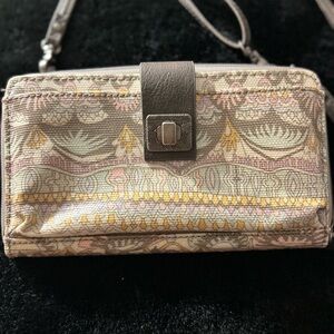 Sakroots crossbody wallet clutch
